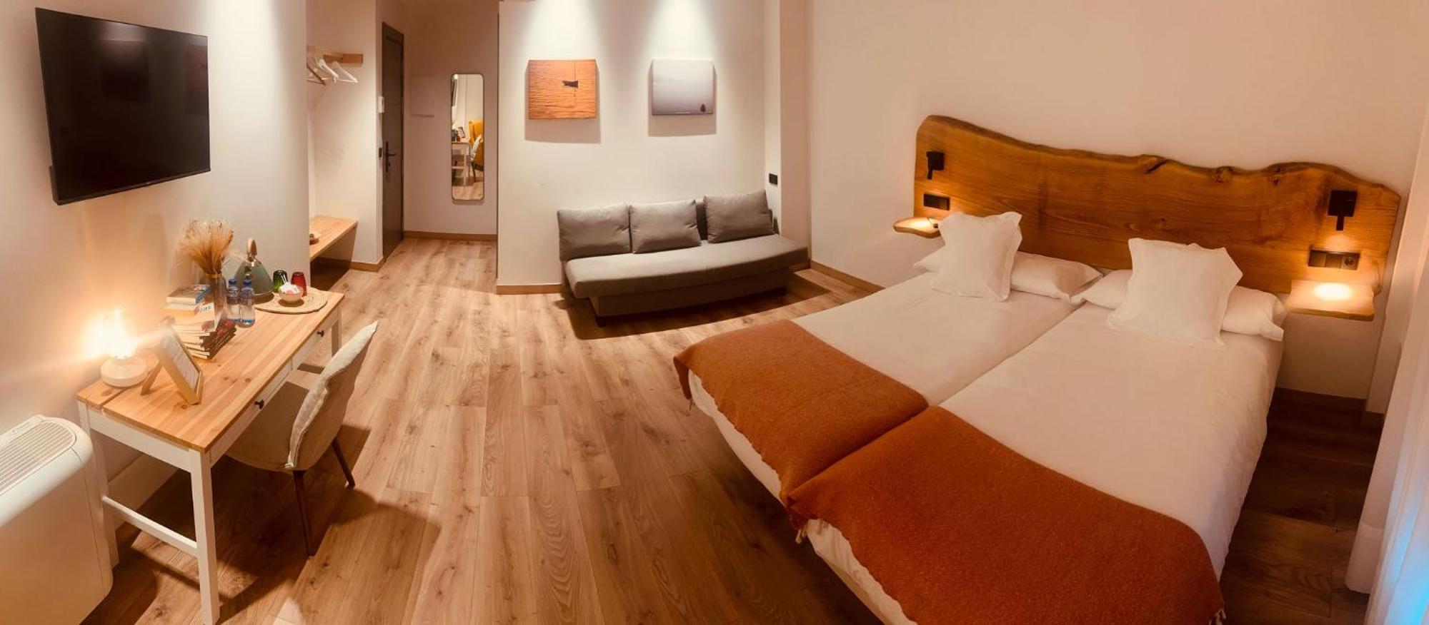 A Reigada Hotel Restaurante Grandas de Salime Εξωτερικό φωτογραφία
