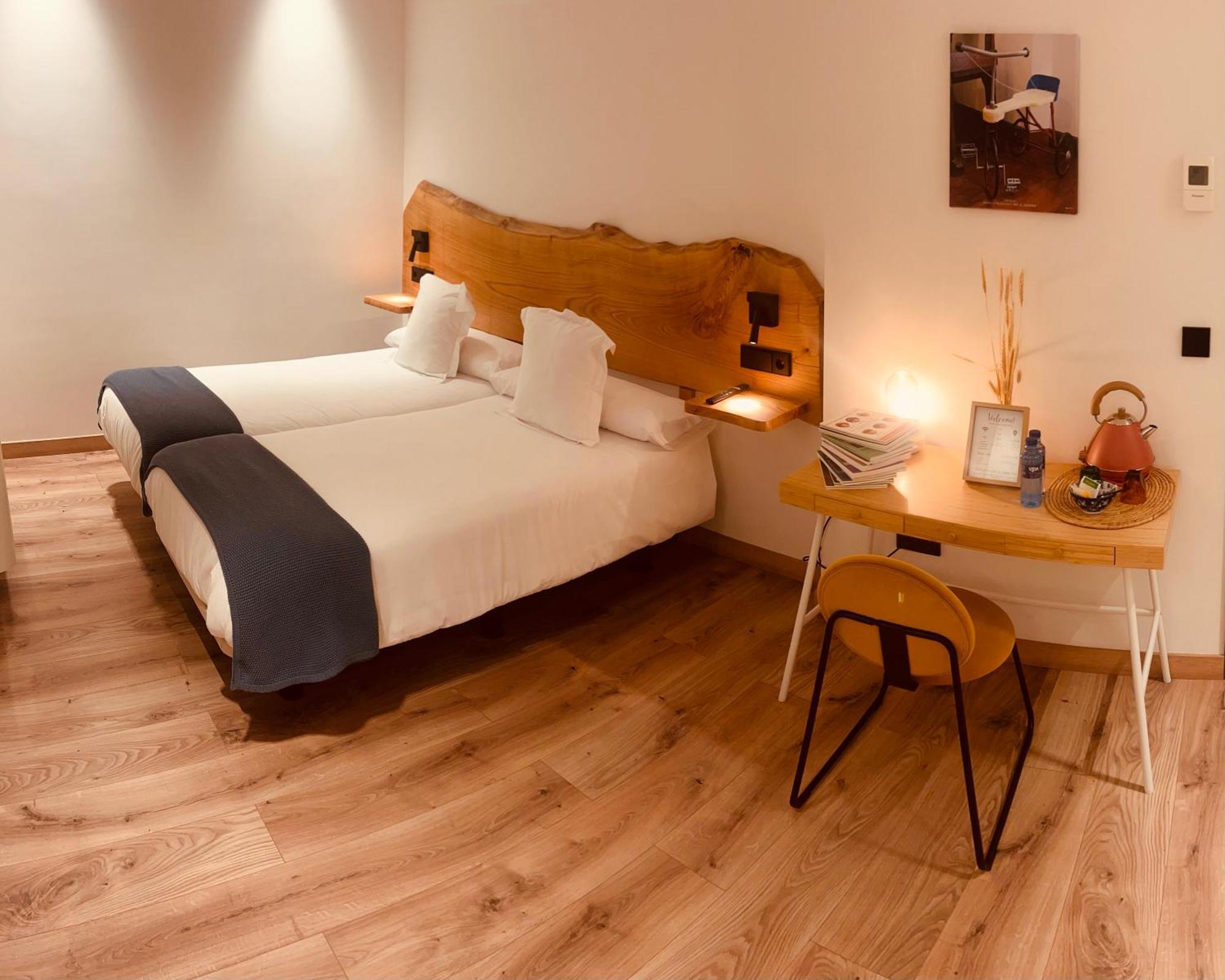 A Reigada Hotel Restaurante Grandas de Salime Εξωτερικό φωτογραφία